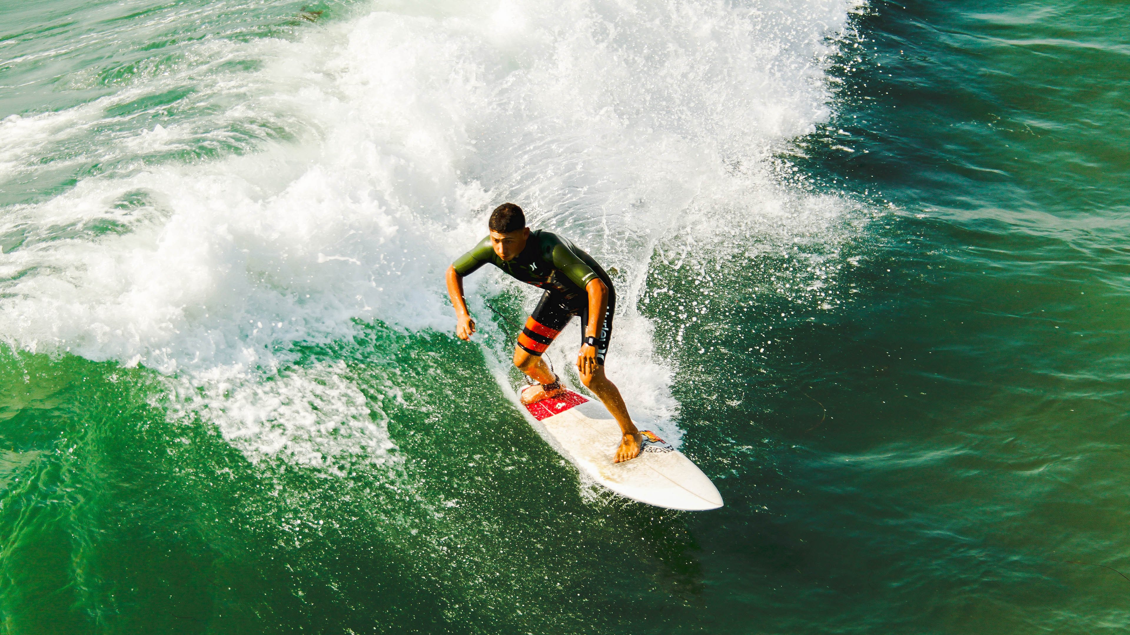 回顾游泳冠军职业生涯十大突破，游泳历届冠军